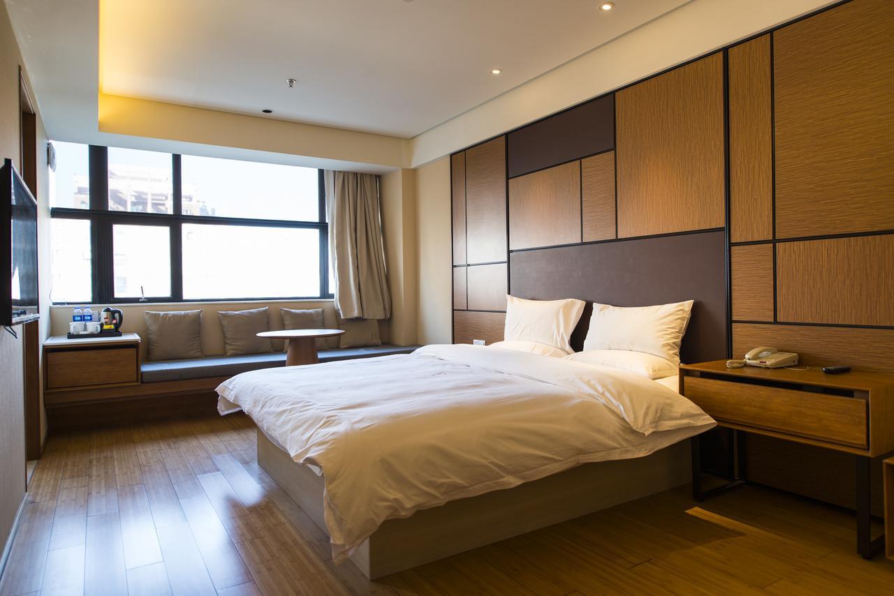 גויאנג Ji Hotel Guiyuang Xiaohexiangjiang Road מראה חיצוני תמונה